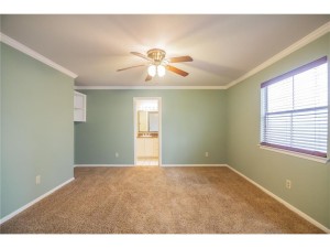 Listing 8